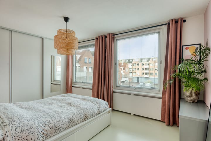 Photo 14 of Beestenmarkt 6