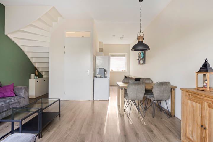 Photo 8 of Voorstraat 1-D