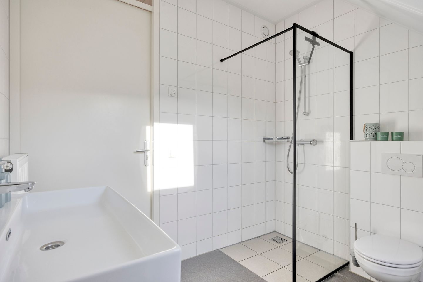 Foto 19 van Voorstraat 1-D