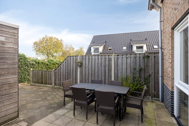 Photo 22 of Voorstraat 1-D