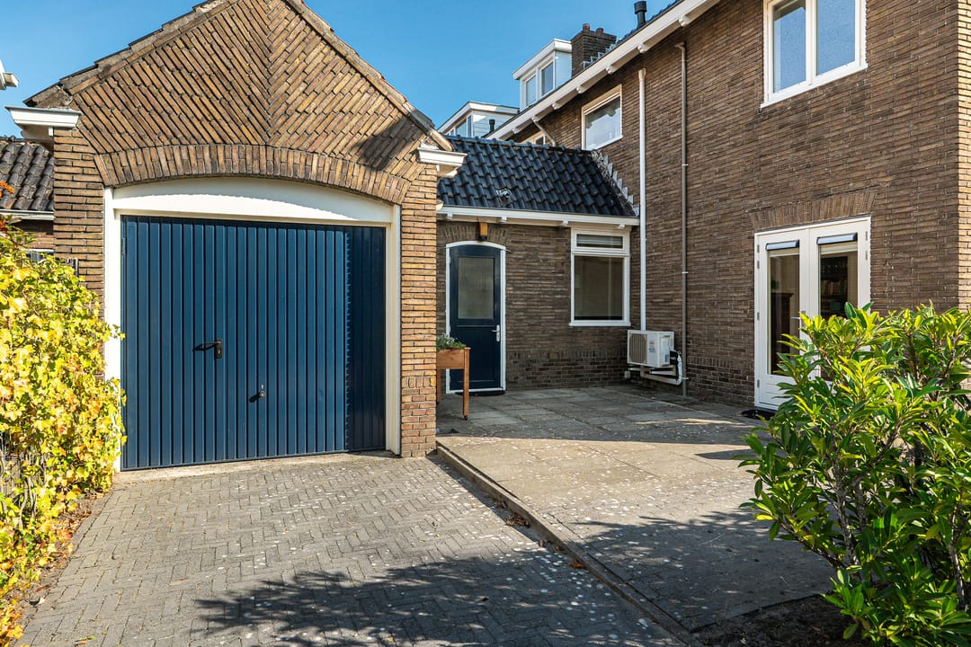 Foto 43 van van Miereveltplantsoen 12