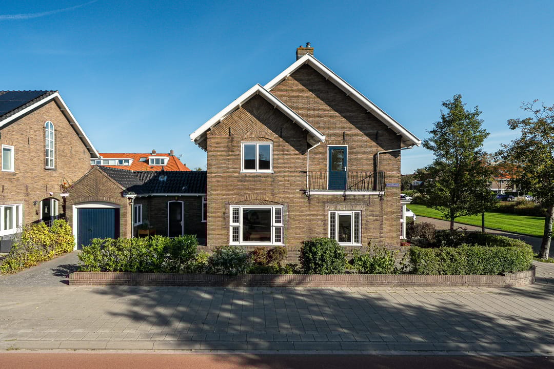 Foto 46 van van Miereveltplantsoen 12