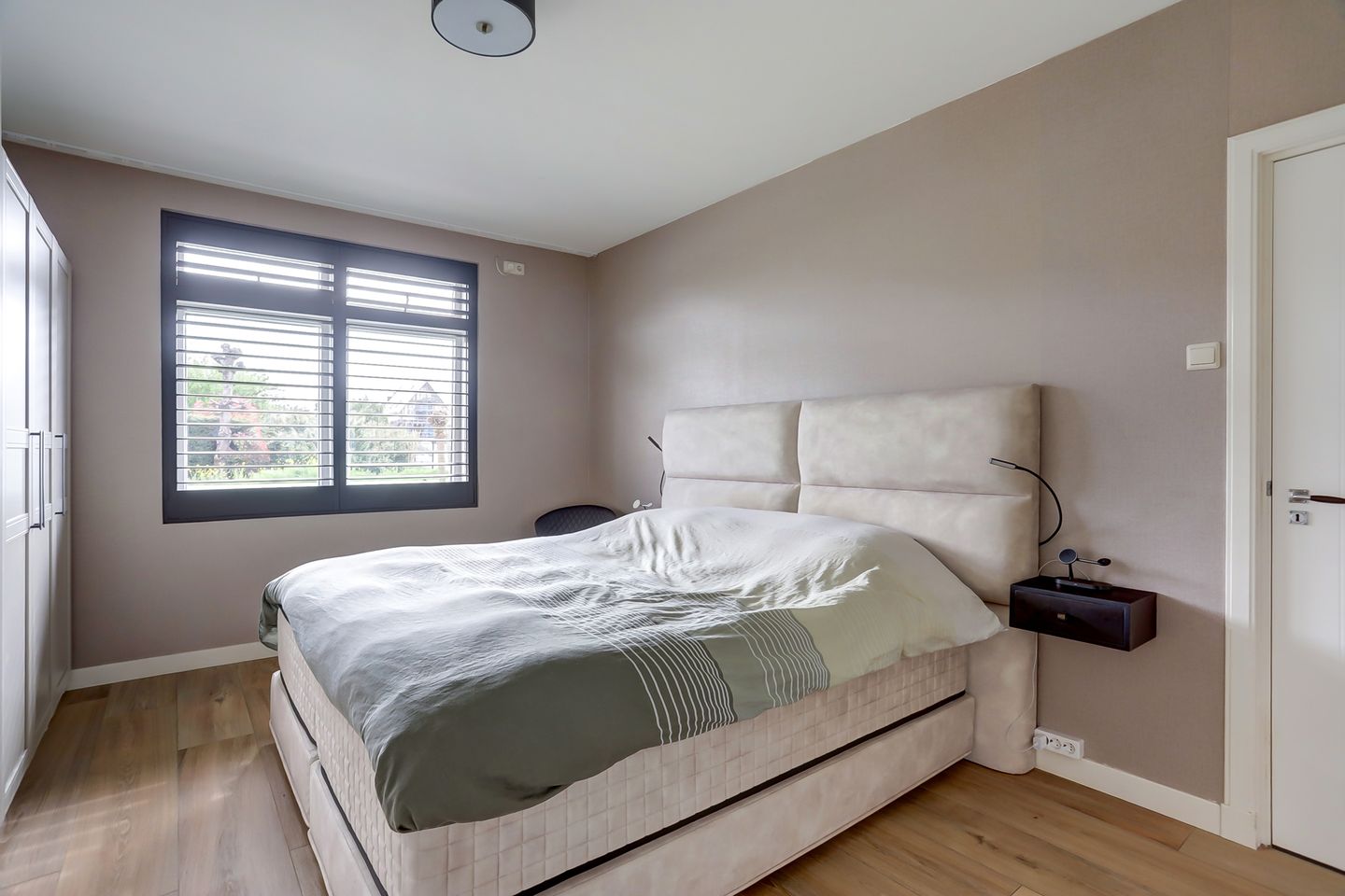 Foto 19 van Noordersingel 127