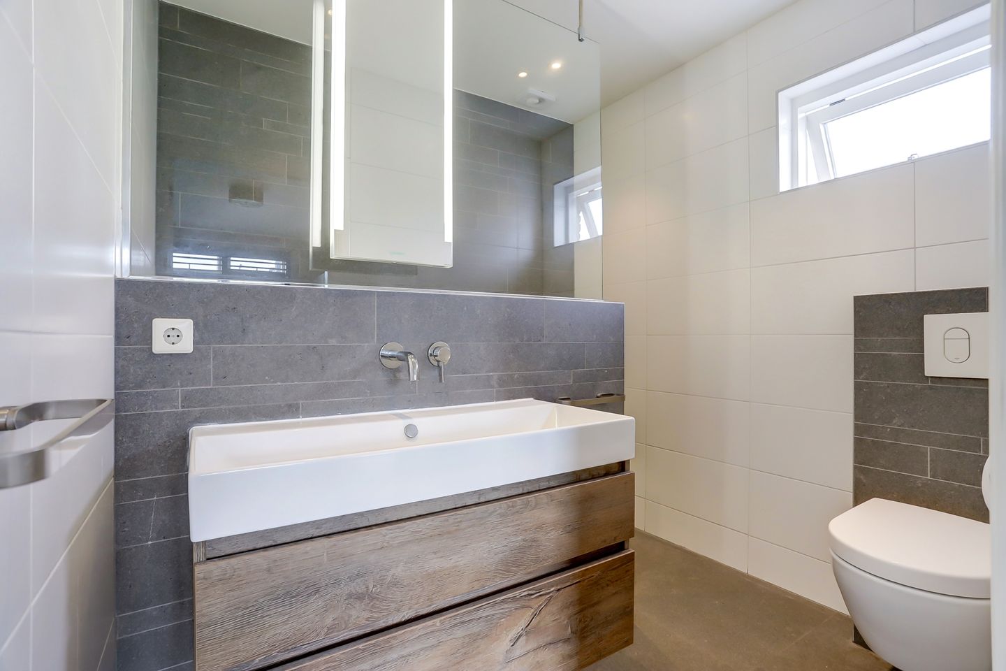 Foto 20 van Noordersingel 127