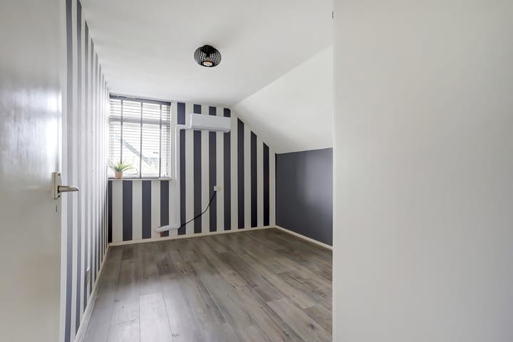 Foto 37 van Noordersingel 127