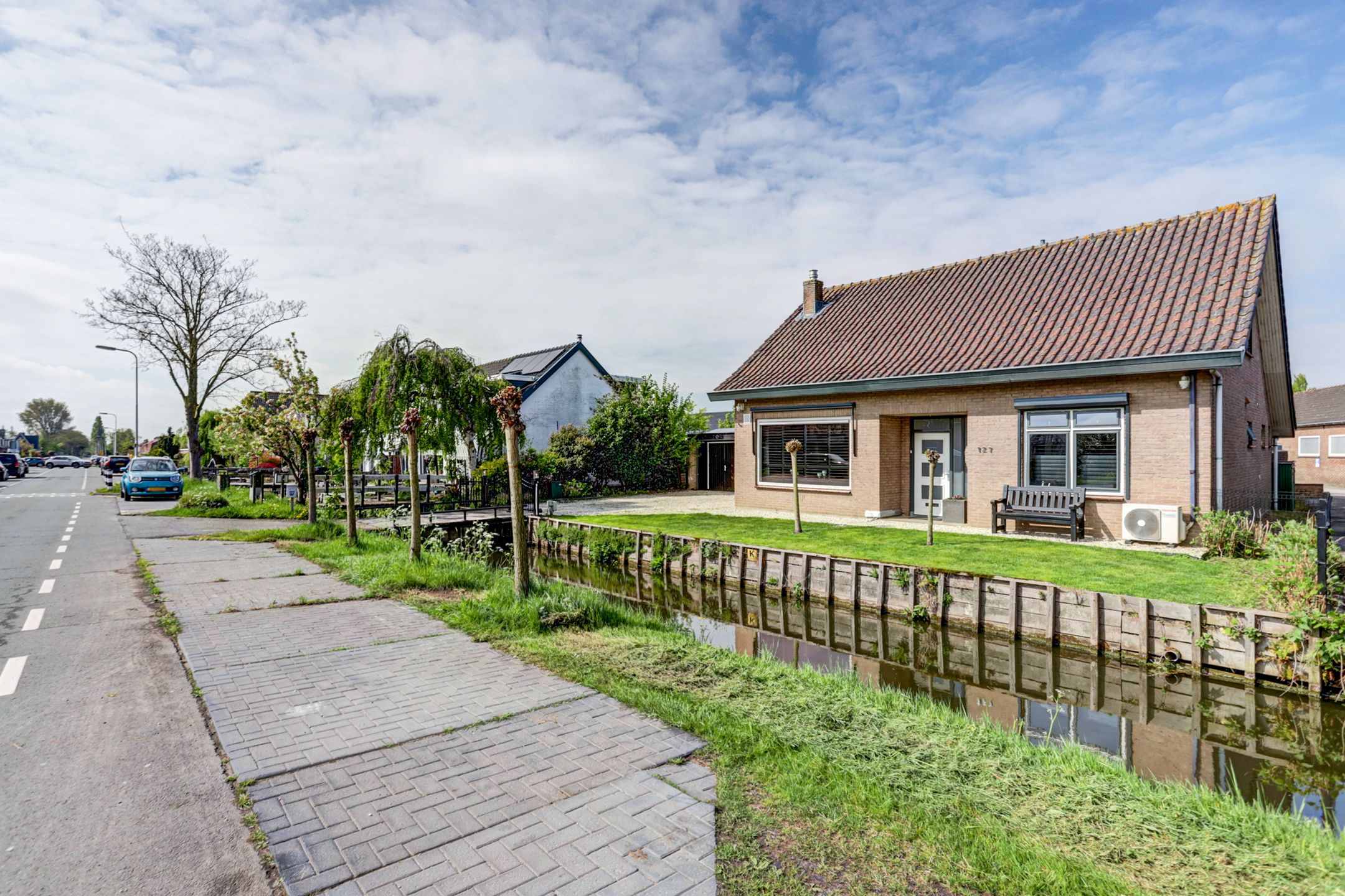 Foto 48 van Noordersingel 127