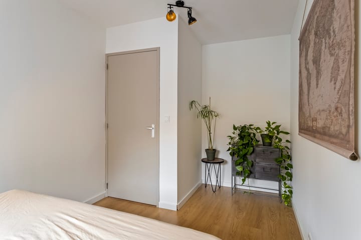 Photo 13 of Coehoornstraat 16