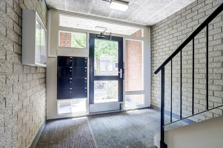 Photo 8 of Bijleveldsingel 20-BB