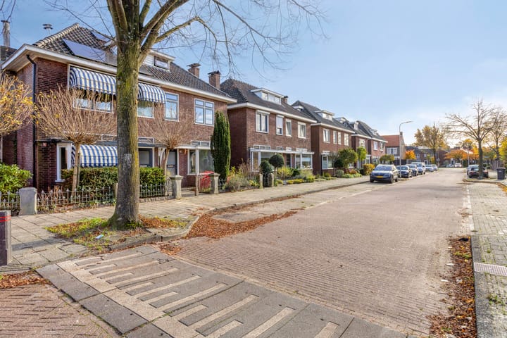 Photo 2 of Dahliastraat 26