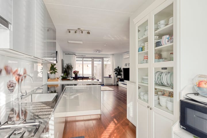 Foto 8 van Diabellistraat 9