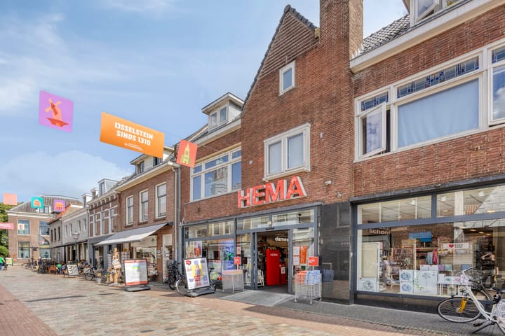 Photo 22 of Vingerhoekhof 11-B