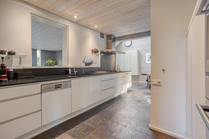 Foto 9 van Dr. van Beurdenstraat 3