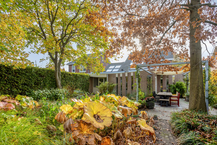 Foto 43 van Dr. van Beurdenstraat 3