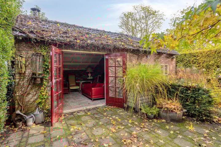 Foto 44 van Dr. van Beurdenstraat 3