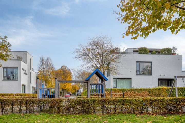 Foto 48 van Dr. van Beurdenstraat 3