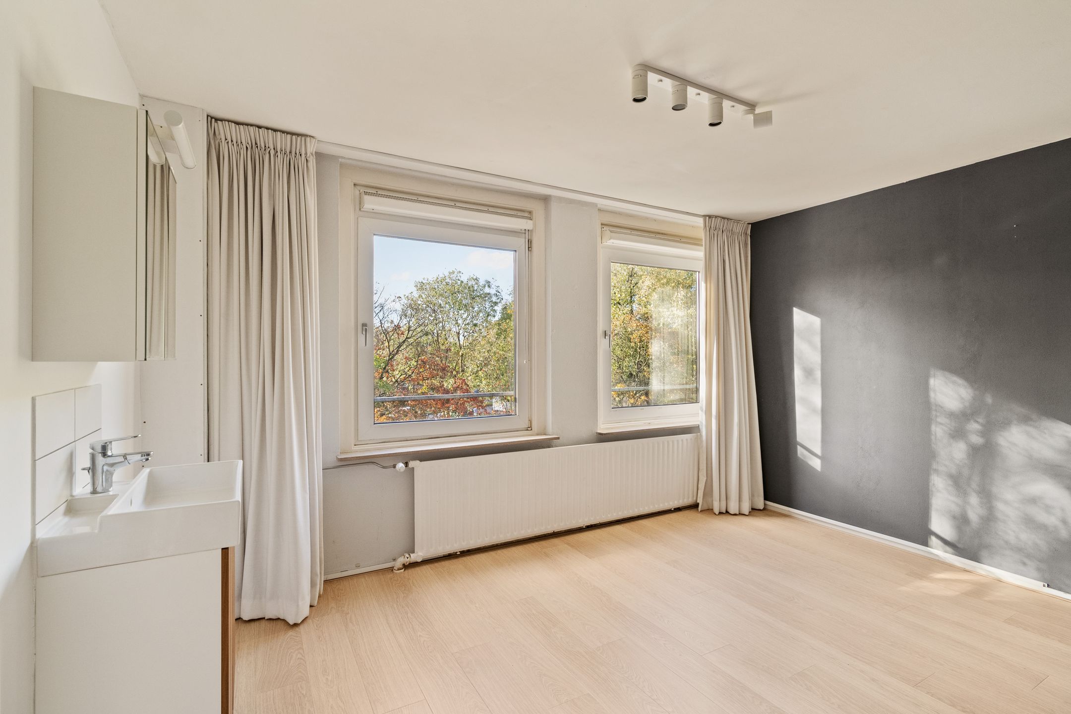 Photo 15 of Statenweg 150-A