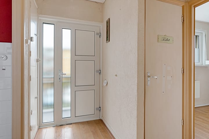 Photo 13 of Paulus Potterstraat 35