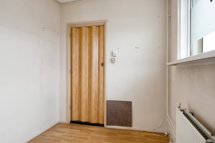 Photo 32 of Paulus Potterstraat 35