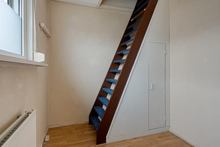 Photo 36 of Paulus Potterstraat 35