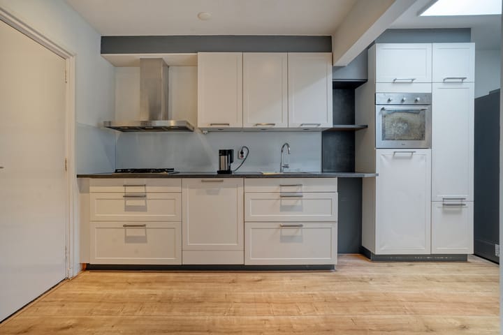 Photo 11 of Vincent van Goghstraat 13