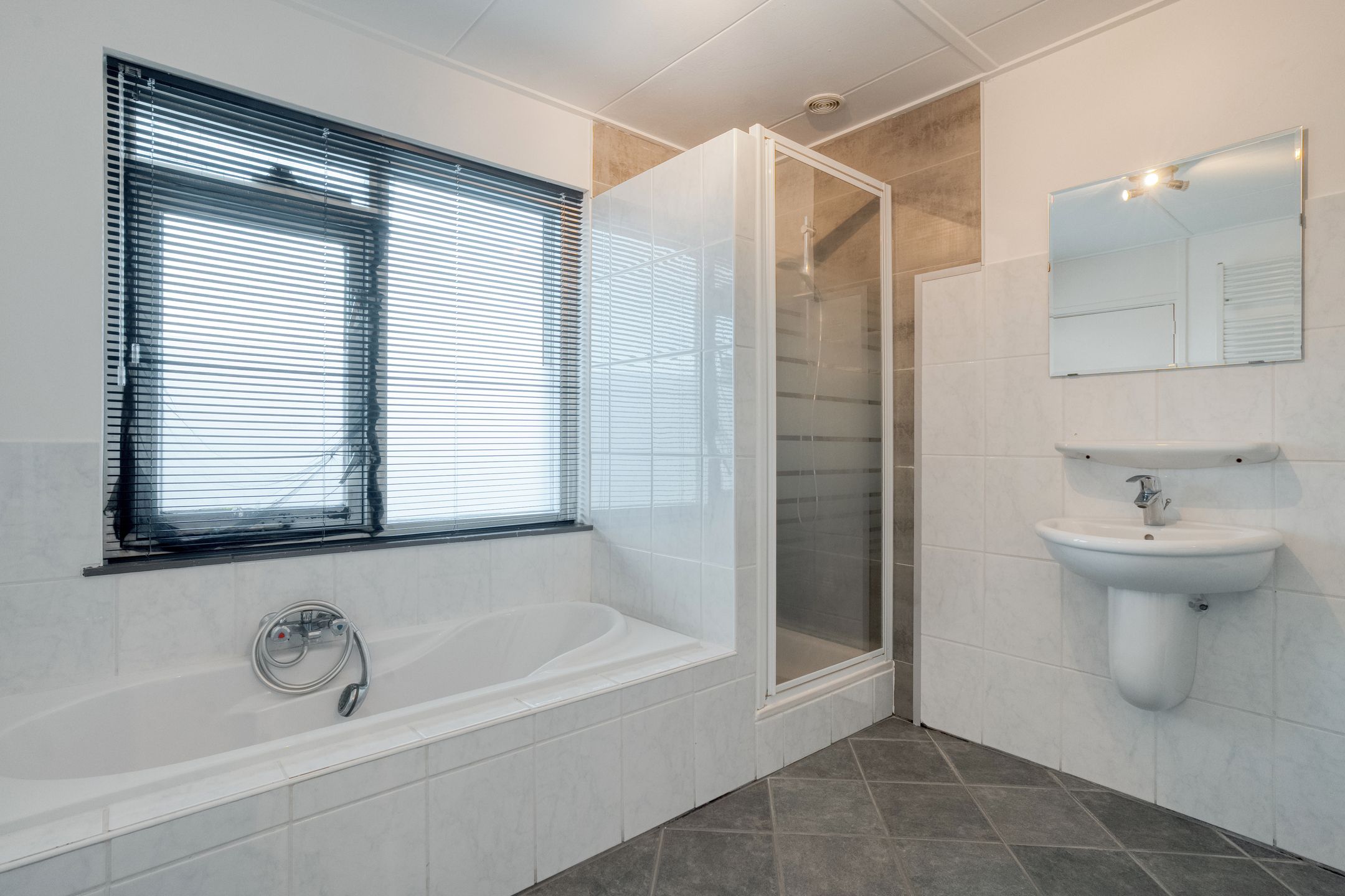 Foto 18 van Vincent van Goghstraat 13