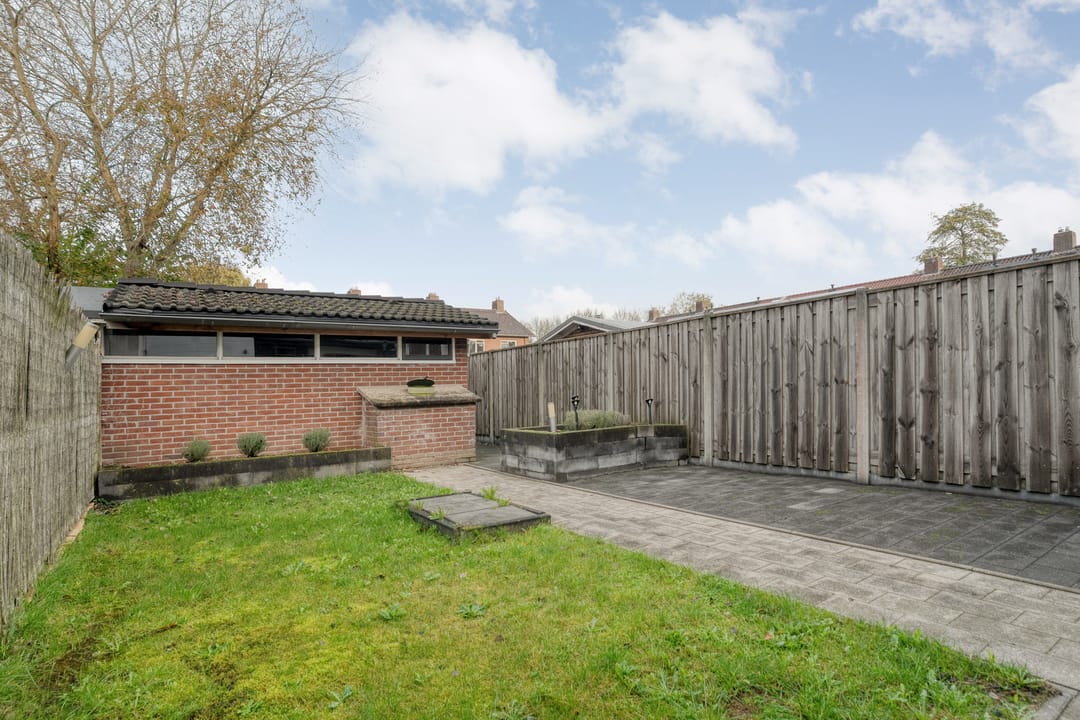 Foto 28 van Vincent van Goghstraat 13