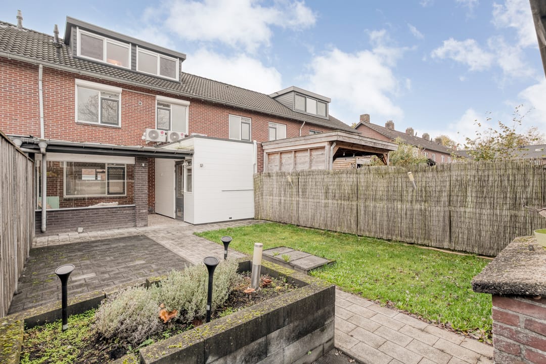 Foto 31 van Vincent van Goghstraat 13