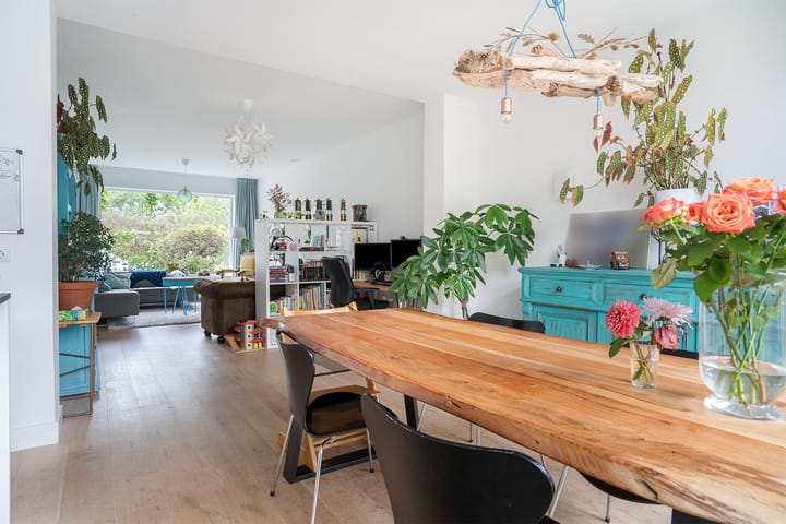 Foto 9 van Paramaribostraat 44