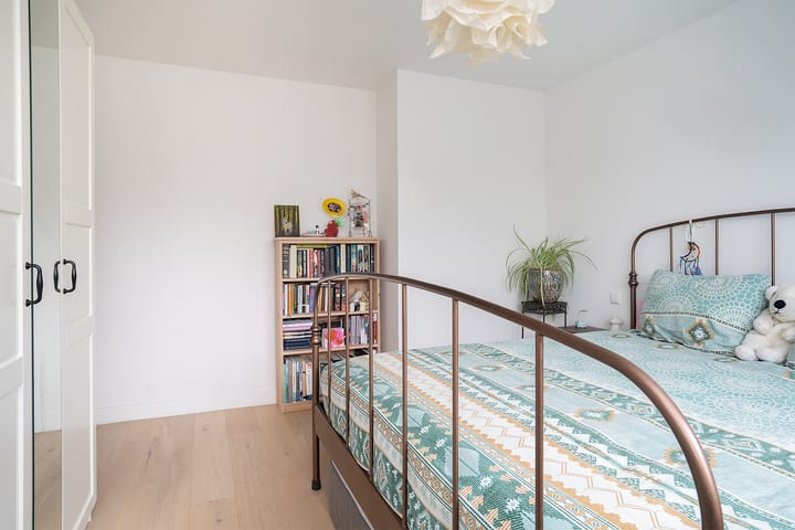 Foto 18 van Paramaribostraat 44