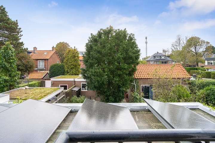 Foto 30 van Paramaribostraat 44