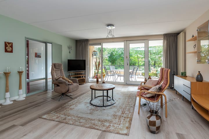 Photo 2 of Leeuweriklaan 5