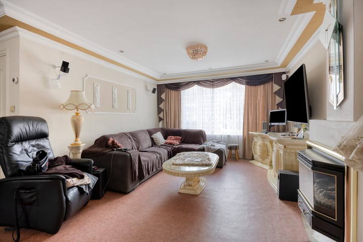 Photo 8 of Hertshoornstraat 5