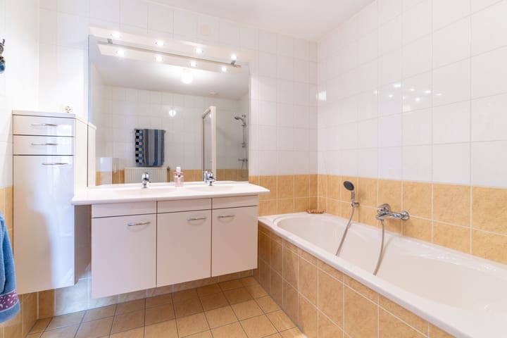 Photo 36 of Van Alkemadestraat 7