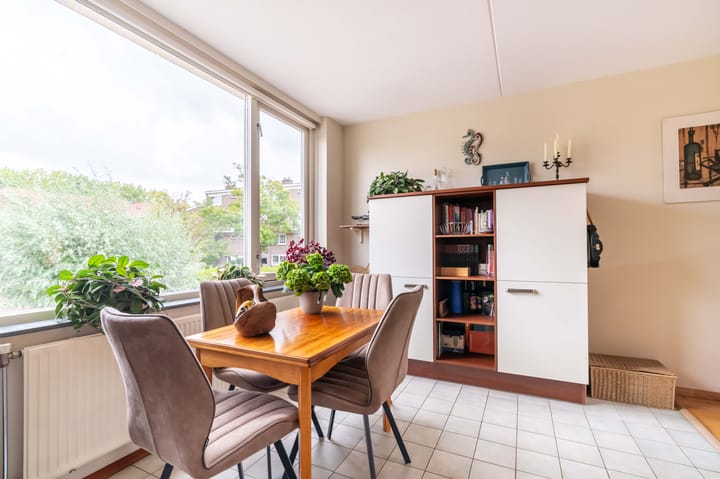 Photo 26 of Van Alkemadestraat 7