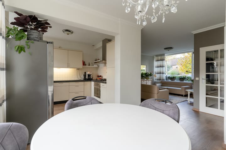 Foto 12 van Meerkoetstraat 66