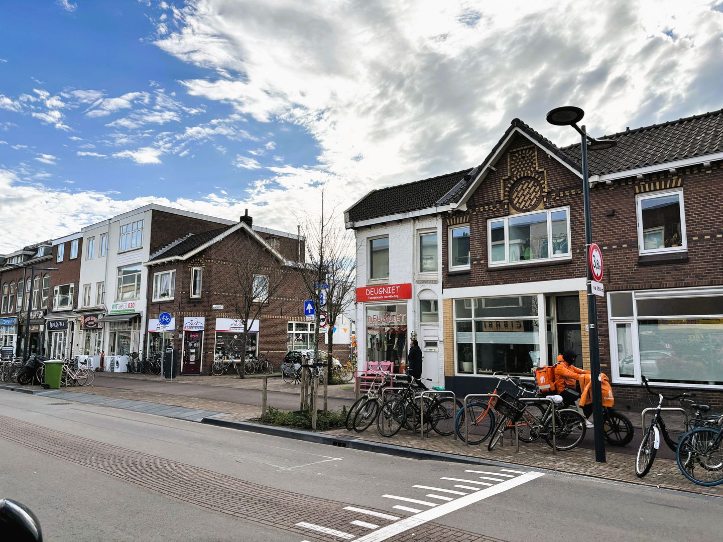 Bekijk foto 2 van Amsterdamsestraatweg 268