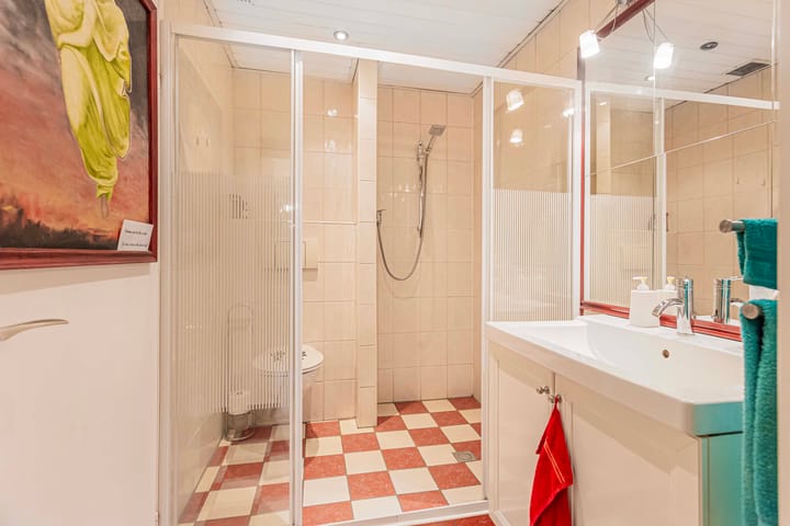 Photo 20 of Stationsweg 92-514