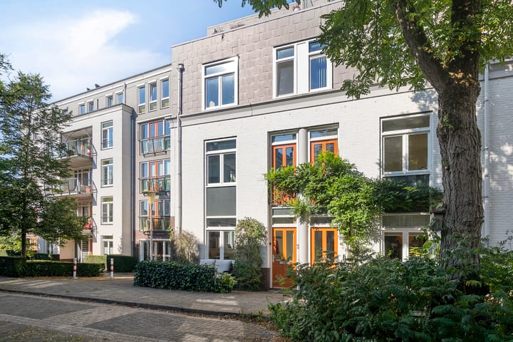 Foto 30 van Frombergstraat 60