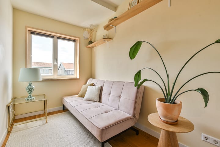 Photo 17 of Floris Schoutenstraat 14