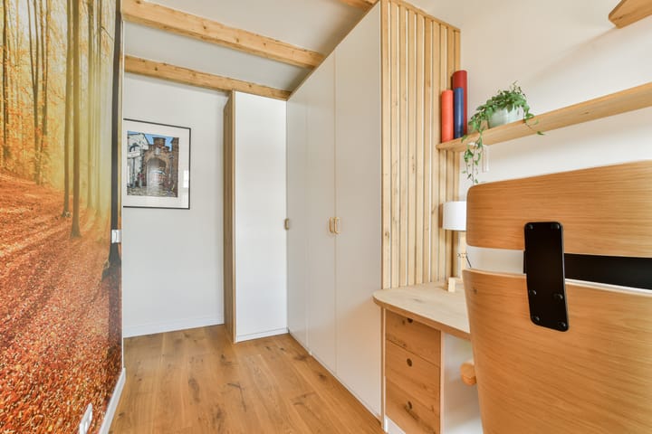 Photo 16 of Floris Schoutenstraat 14