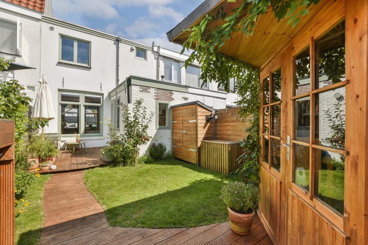 Photo 24 of Floris Schoutenstraat 14