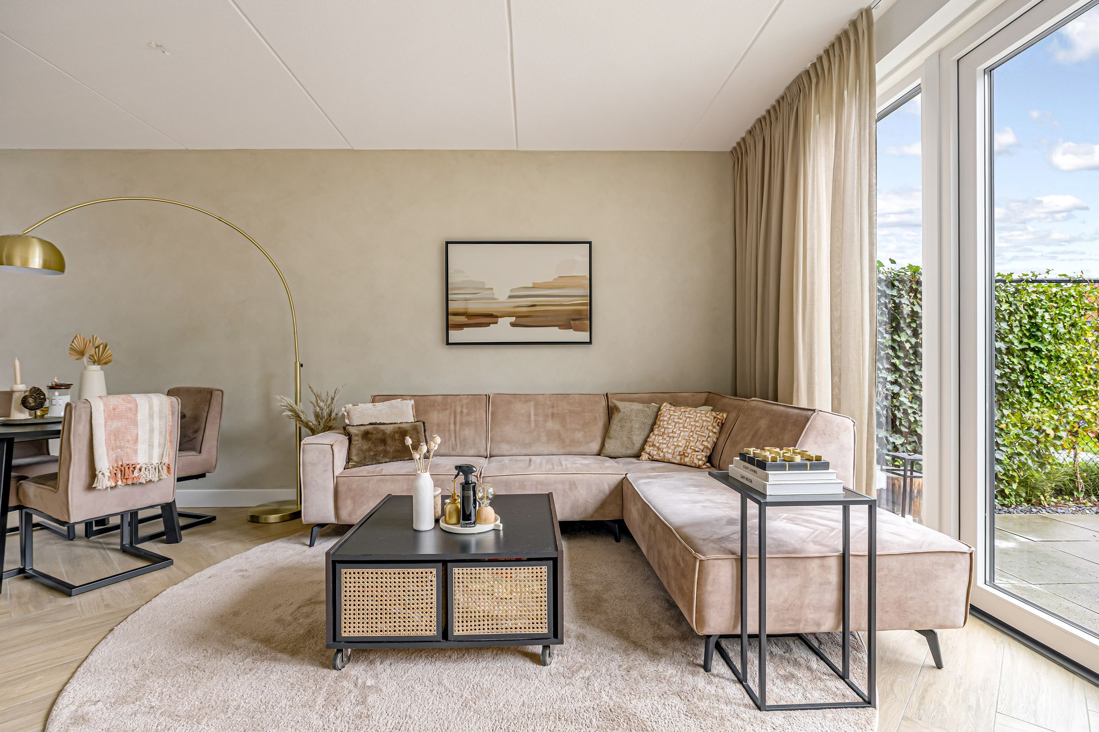 Photo 15 of Trota van Salernostraat 29