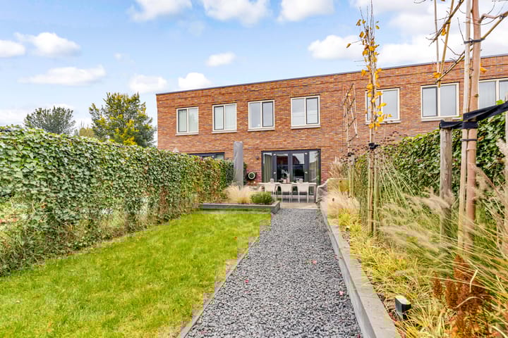 Foto 37 van Trota van Salernostraat 29