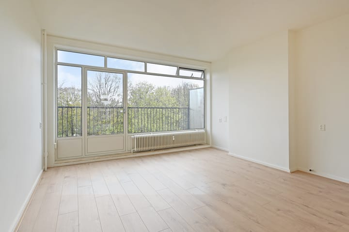 Foto 6 van Barnsteenhorst 330