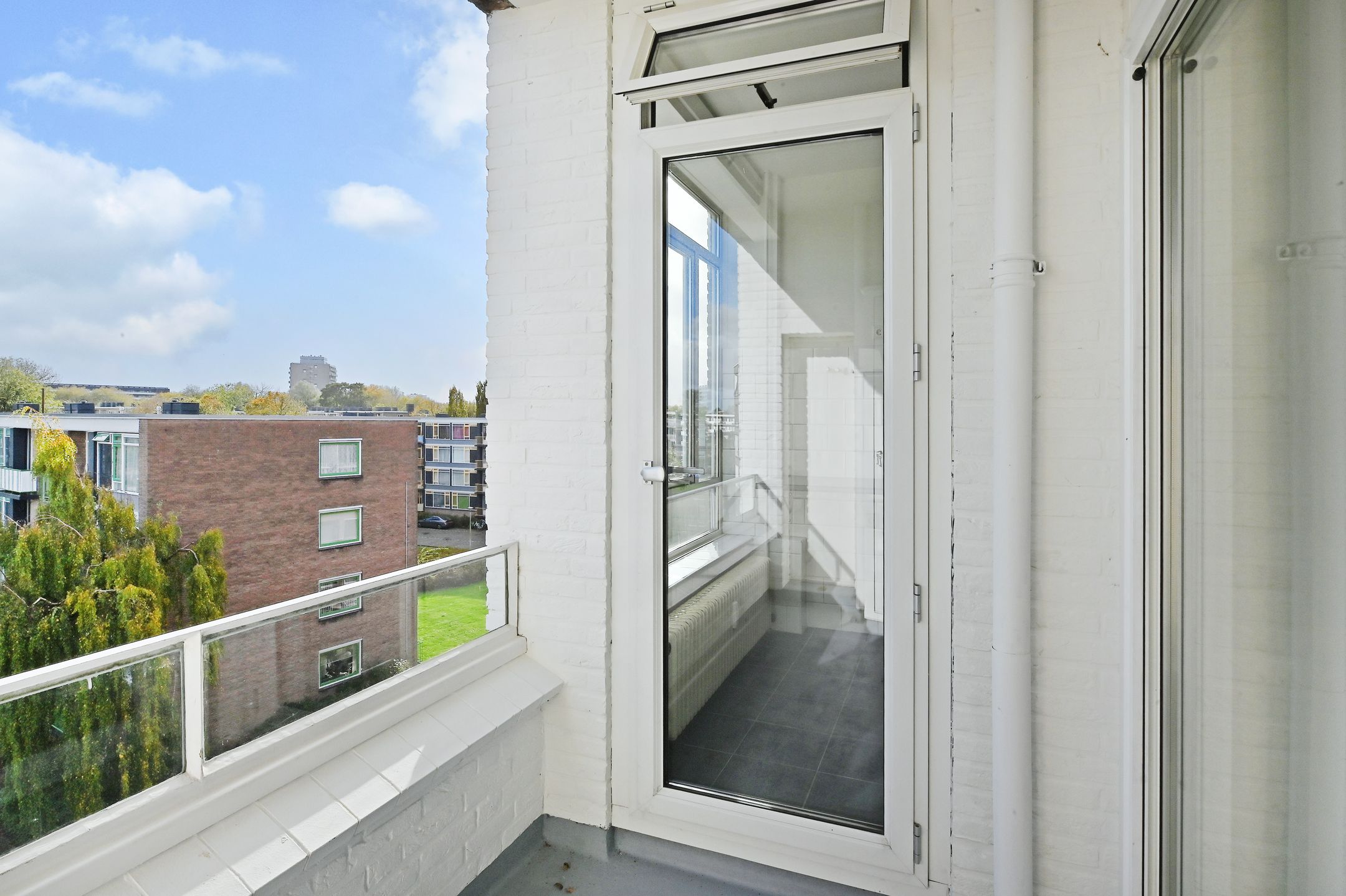 Foto 15 van Barnsteenhorst 330