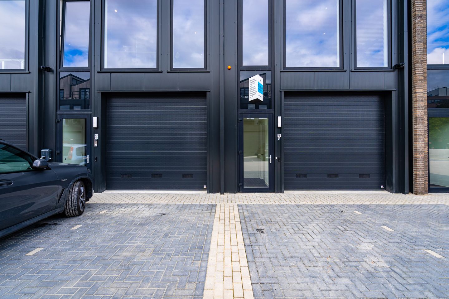 View photo 2 of Havenstraat 72-a