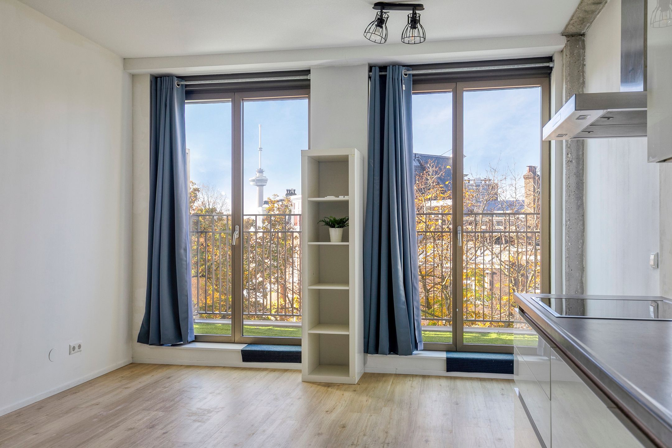 Foto 9 van Van Vollenhovenstraat 3-417