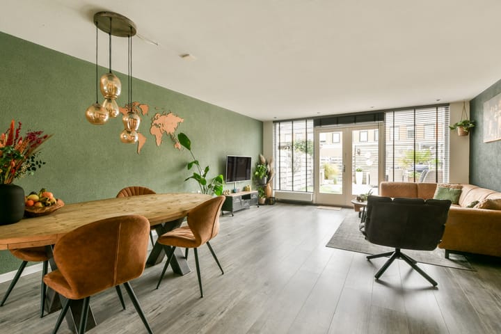 Foto 4 van Debussyhof 13