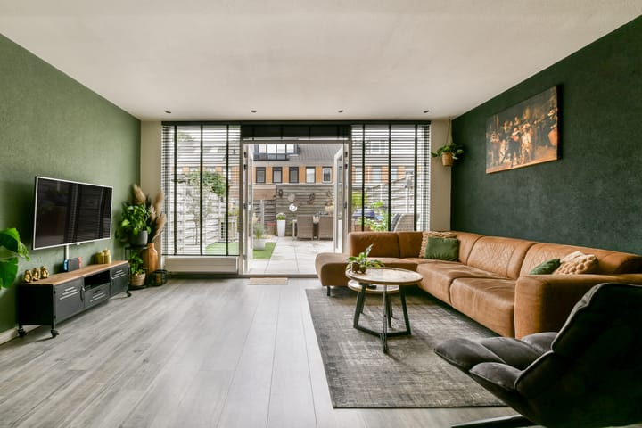 Foto 6 van Debussyhof 13