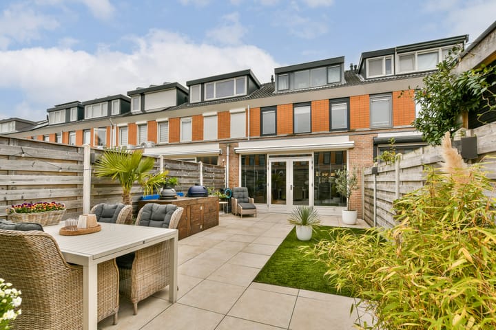 Foto 8 van Debussyhof 13